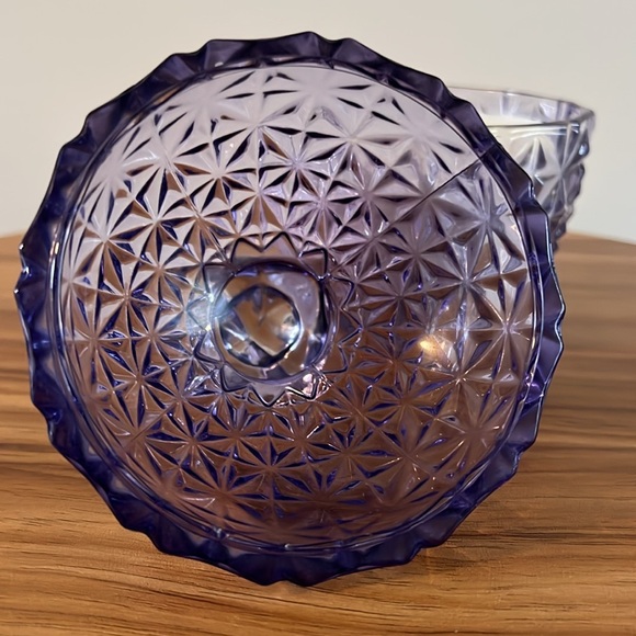 SEA & SAND candle in EXCELLENT LIKE-NEW CONDITION!! Hanalei Wildflower scent. - Picture 6 of 11